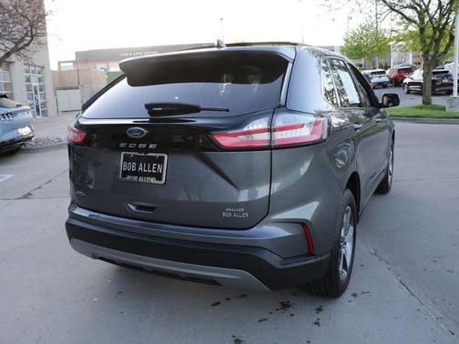 Gray Metallic 2023 Ford Edge SEL