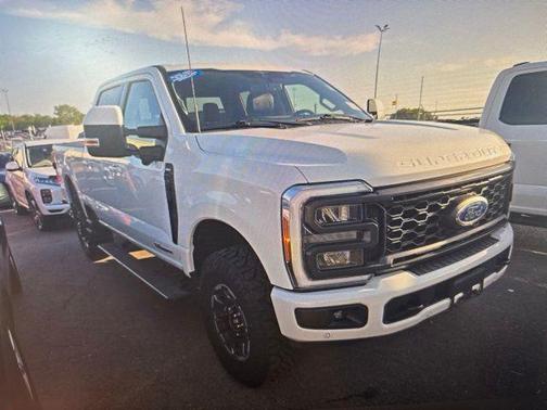 Star White 2023 Ford F-250 Lariat