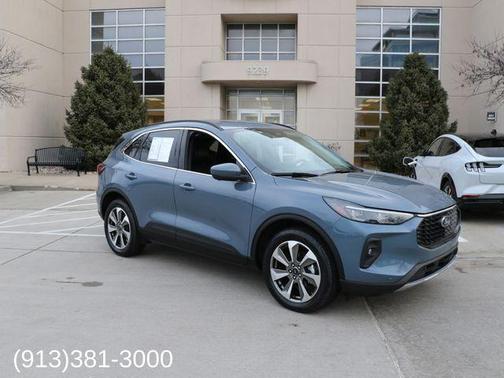 2024 Ford Escape Platinum