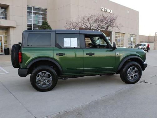 Eruption Green Metallic 2025 Ford Bronco Big Bend