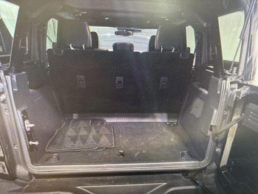 Shadow Black 2025 Ford Bronco Outer Banks