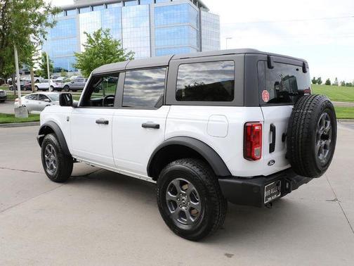 Oxford White 2026 Ford Bronco Big Bend