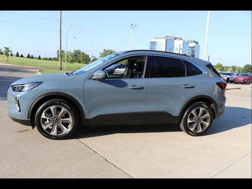 2023 Ford Escape Platinum