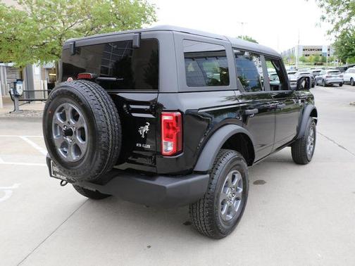 Shadow 2026 Ford Bronco Big Bend