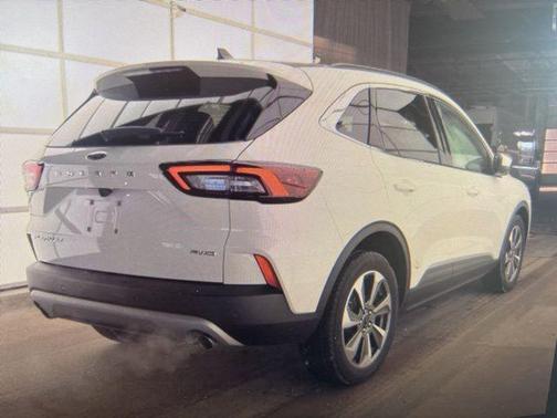 2023 Ford Escape Platinum