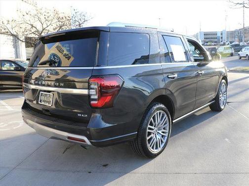 2022 Ford Expedition Platinum