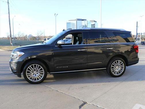 2022 Ford Expedition Platinum
