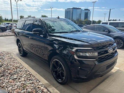 Black Metallic 2024 Ford Expedition Limited