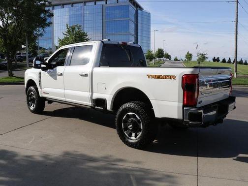 Star White 2024 Ford F-250 King Ranch