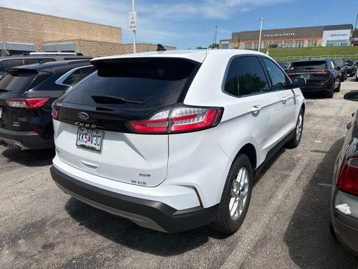 Oxford White 2021 Ford Edge SEL