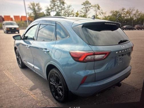 2023 Ford Escape ST-Line Elite