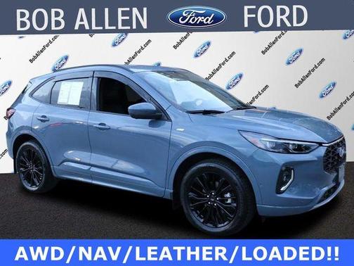 2023 Ford Escape ST-Line Elite