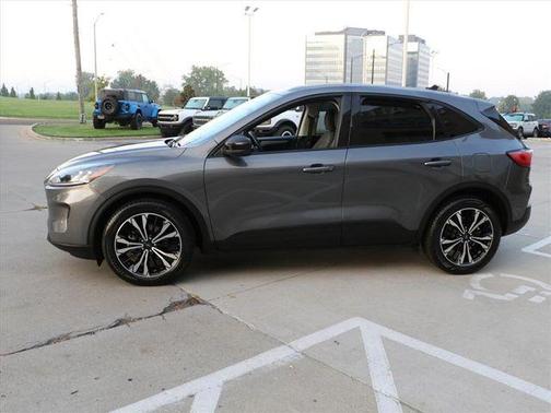 2021 Ford Escape SE
