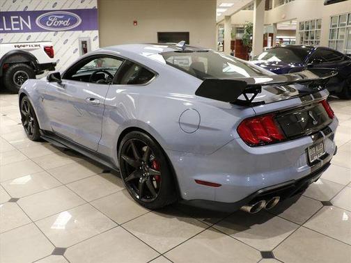 2022 Ford Shelby GT500 Base
