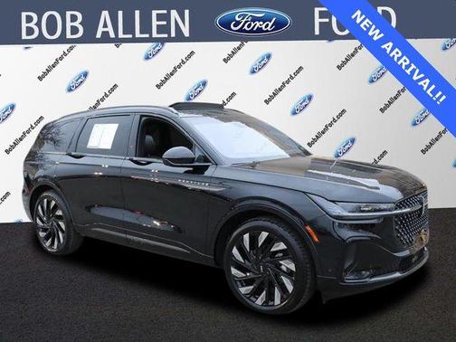 2024 Lincoln Nautilus Reserve