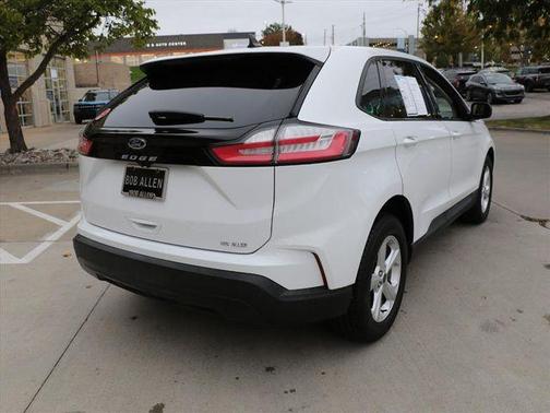 2021 Ford Edge SE