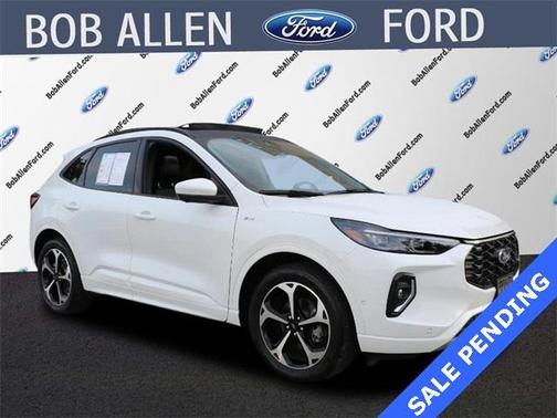 2023 Ford Escape ST-Line Elite