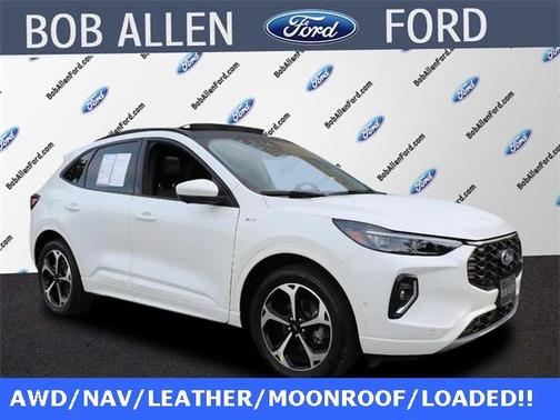2023 Ford Escape ST-Line Elite