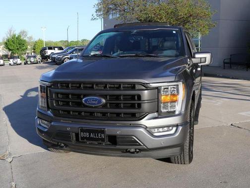 Carbonized Gray Metallic 2023 Ford F-150 Lariat