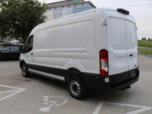 2025 Ford Transit-250 148 WB Medium Roof Cargo