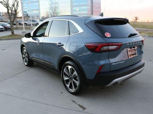 2025 Ford Escape Platinum