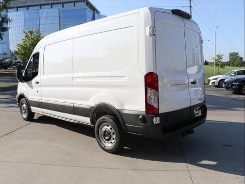 2025 Ford Transit-250 148 WB Medium Roof Cargo