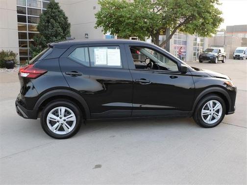 2024 Nissan Kicks S