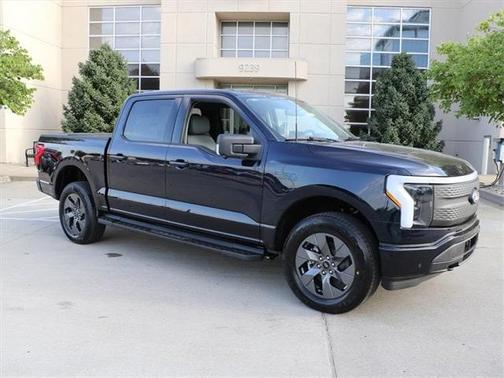 2025 Ford F-150 Lightning Flash