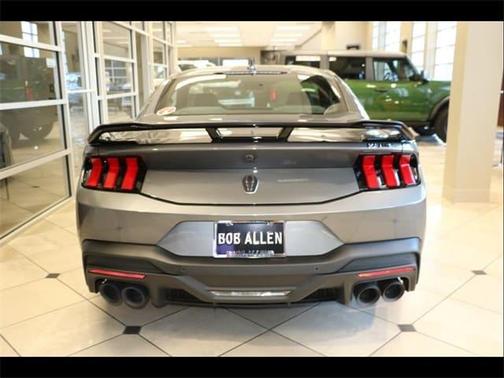 2025 Ford Mustang Dark Horse