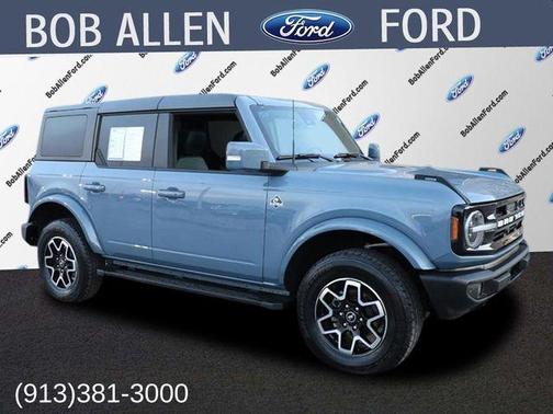 2024 Ford Bronco Outer Banks