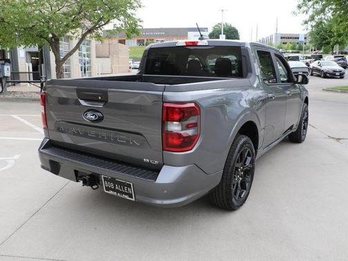 Gray 2026 Ford Maverick Lobo Standard