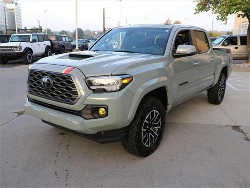 2022 Toyota Tacoma TRD Sport