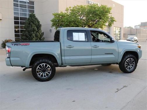 2022 Toyota Tacoma TRD Sport
