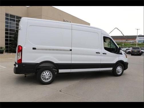 2025 Ford Transit-250 148 WB Medium Roof Cargo