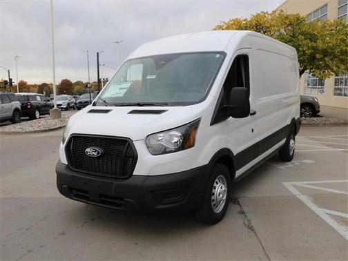 2026 Ford Transit-250 148 WB Medium Roof Cargo