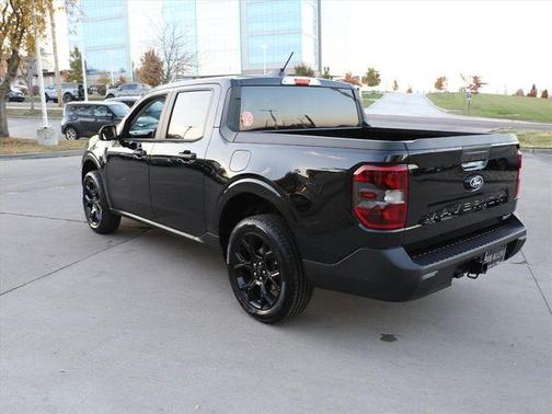Shadow Black 2025 Ford Maverick XLT