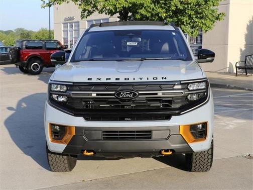 2025 Ford Expedition Tremor