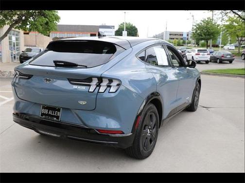 2023 Ford Mustang Mach-E California Route 1