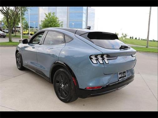 2023 Ford Mustang Mach-E California Route 1