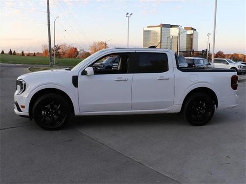 2025 Ford Maverick Lobo Standard