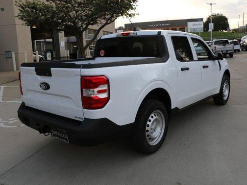 Oxford White 2026 Ford Maverick XL