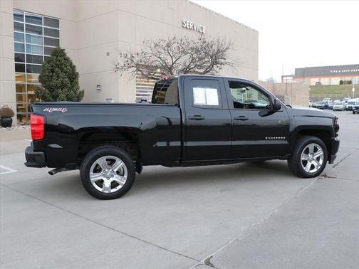 2017 Chevrolet Silverado 1500 Custom