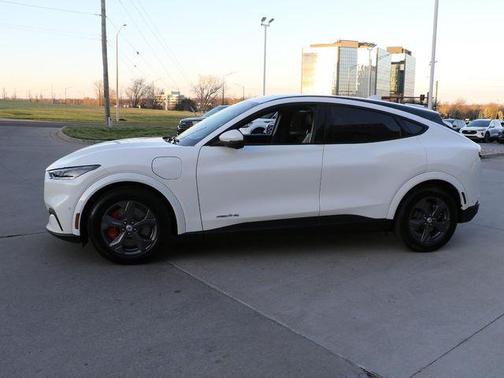 Star White 2022 Ford Mustang Mach-E Select