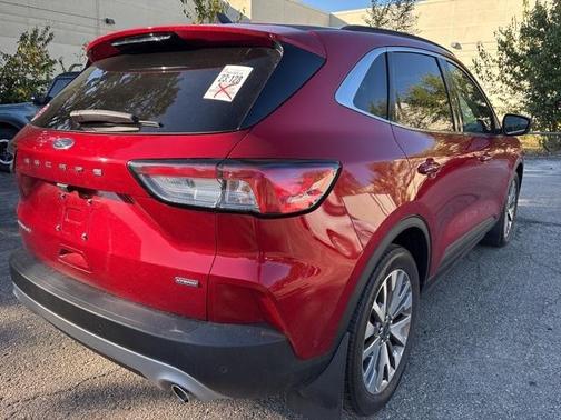 2021 Ford Escape Titanium Hybrid