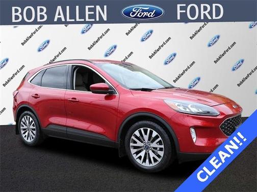 2021 Ford Escape Titanium Hybrid