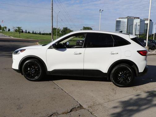 Oxford White 2020 Ford Escape SE Sport Hybrid