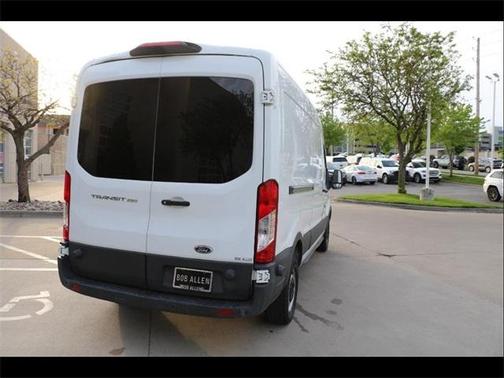 2018 Ford Transit-250 148 WB Medium Roof Cargo