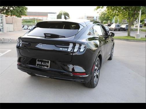 2022 Ford Mustang Mach-E Premium