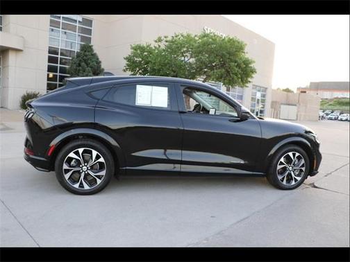 2022 Ford Mustang Mach-E Premium