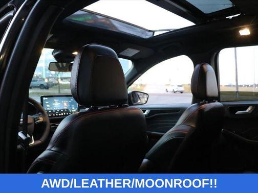 2023 Ford Escape ST-Line Elite